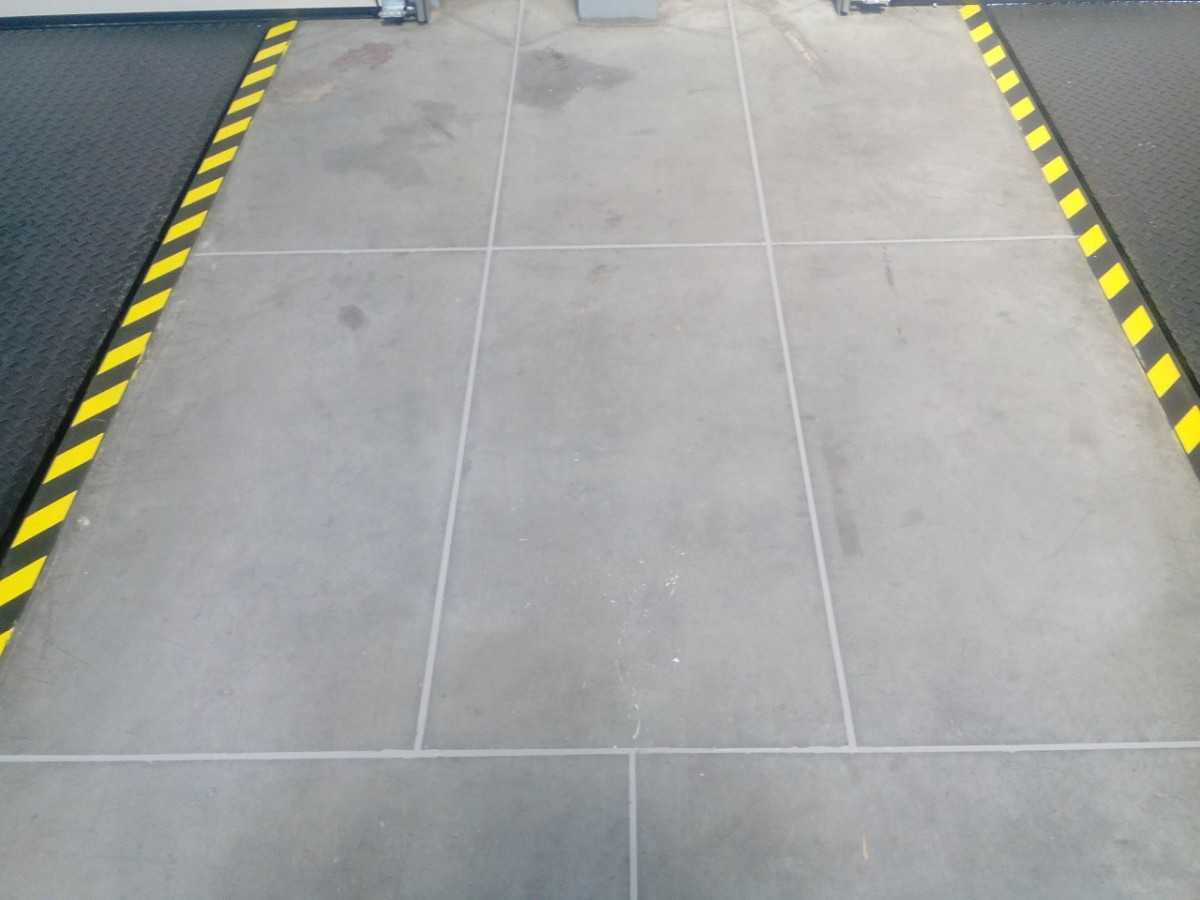 průmyslové betonové podlahy